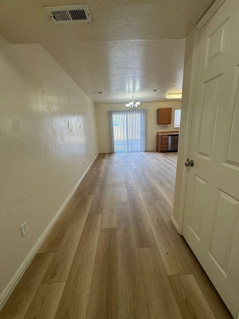 Apartment for rent at 1385 S 675 E, Vernal, UT 84078