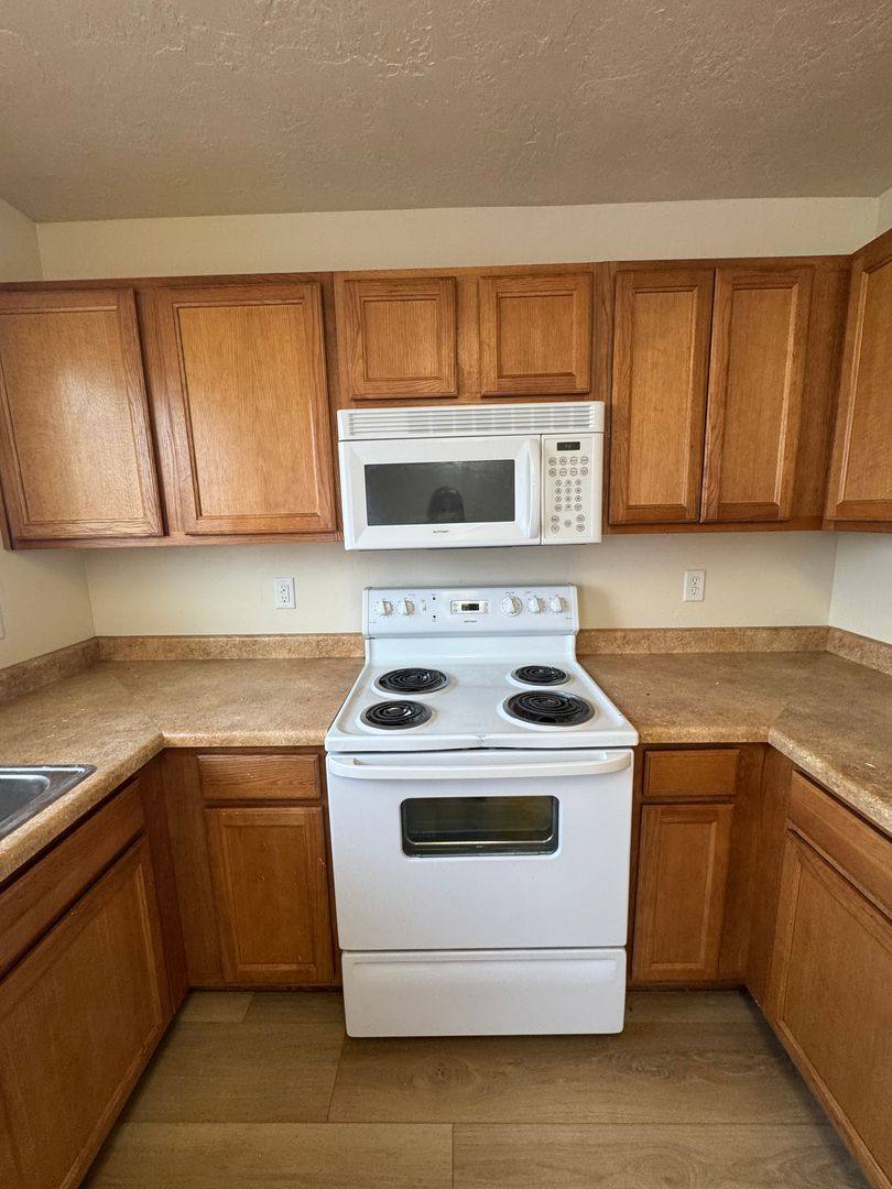 Apartment for rent at 1385 S 675 E, Vernal, UT 84078