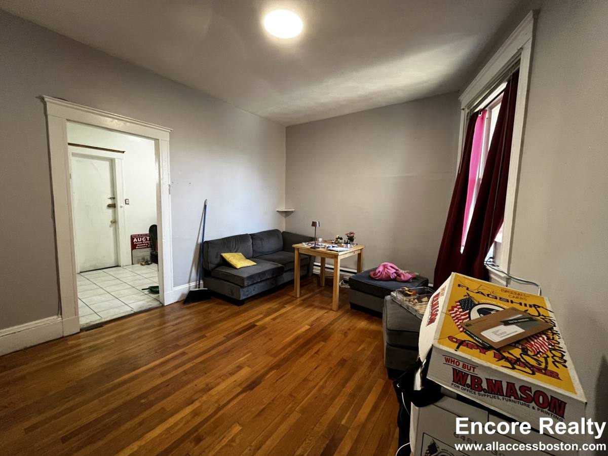Apartment for rent at 1725 Commonwealth Ave #3, Brighton, MA 02135