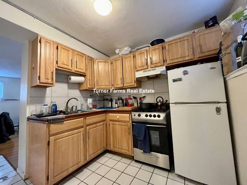 Apartment for rent at 108 Perkins St #4, Jamaica Plain, MA 02130