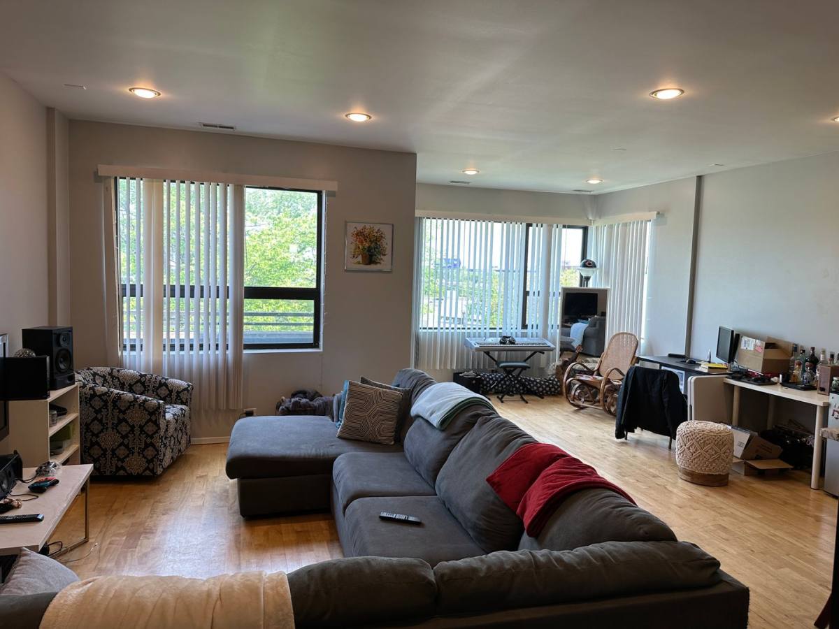 Apartment for rent at 1649 W Cortland, Chicago, IL 60622