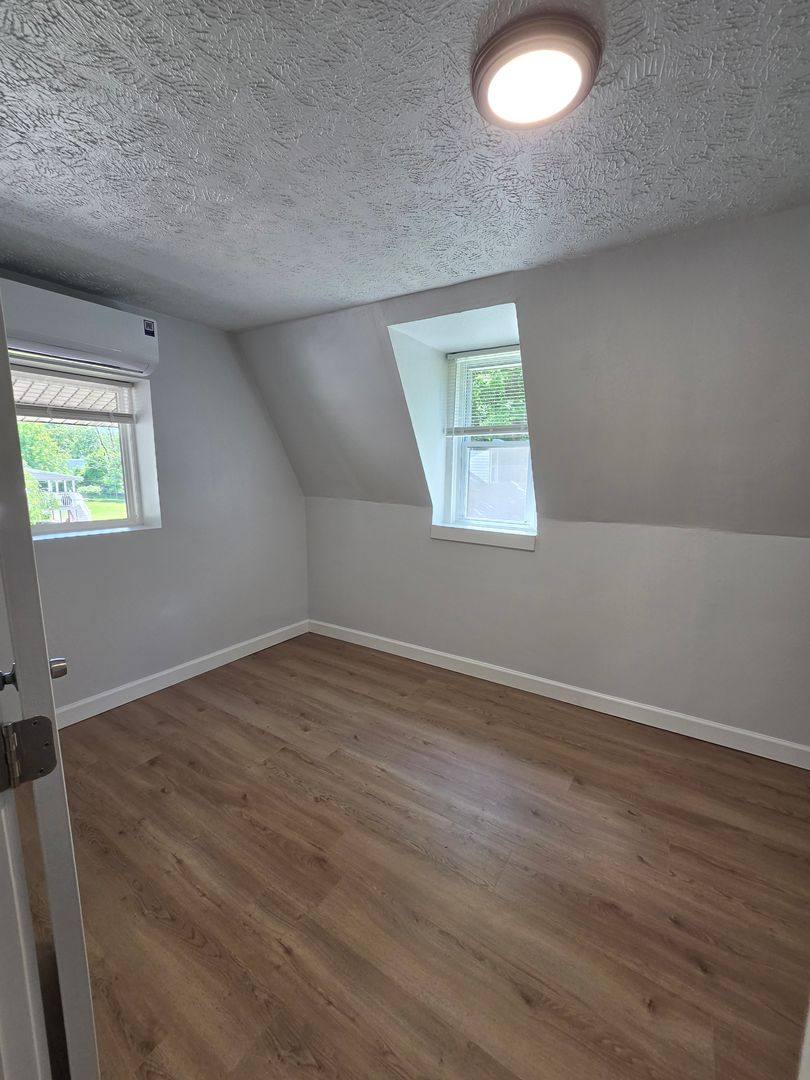 Apartment for rent at 1731 W 8th St, Wind Gap, PA 18091