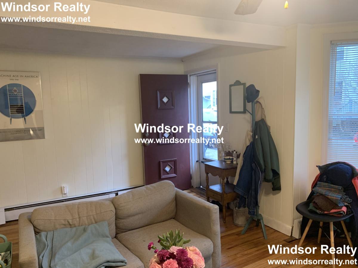 Apartment for rent at 11 Skehan St #1, Somerville, MA 02143