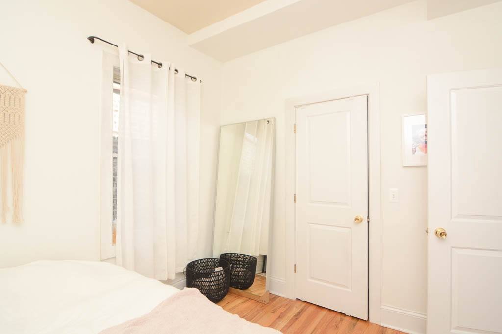 Apartment for rent at 1312 Roscoe #9Q, Chicago, IL 60657
