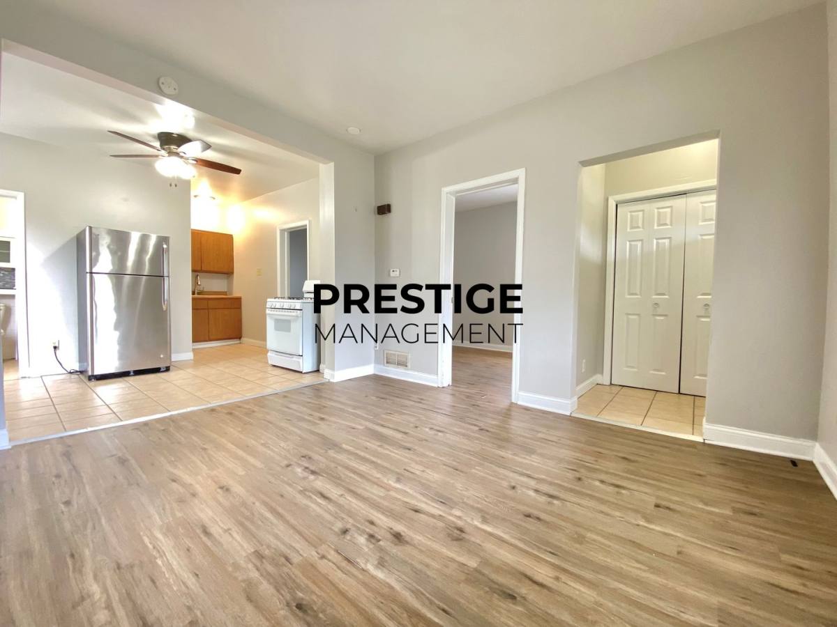 Apartment for rent at 4724-26 Pine Ave, Hammond, IN 46327