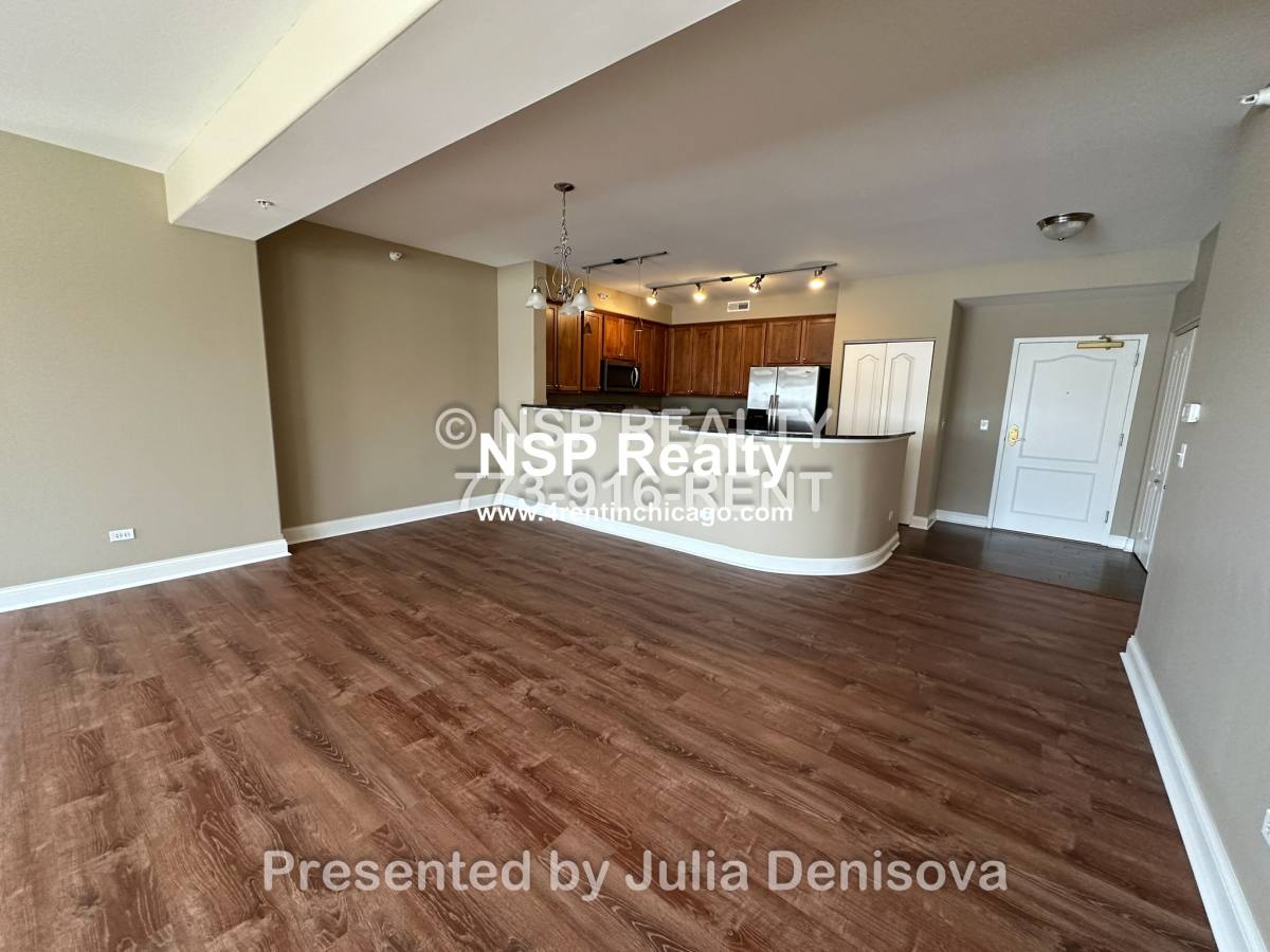 Apartment for rent at 1 Itasca Place #421, Itasca, IL 60143