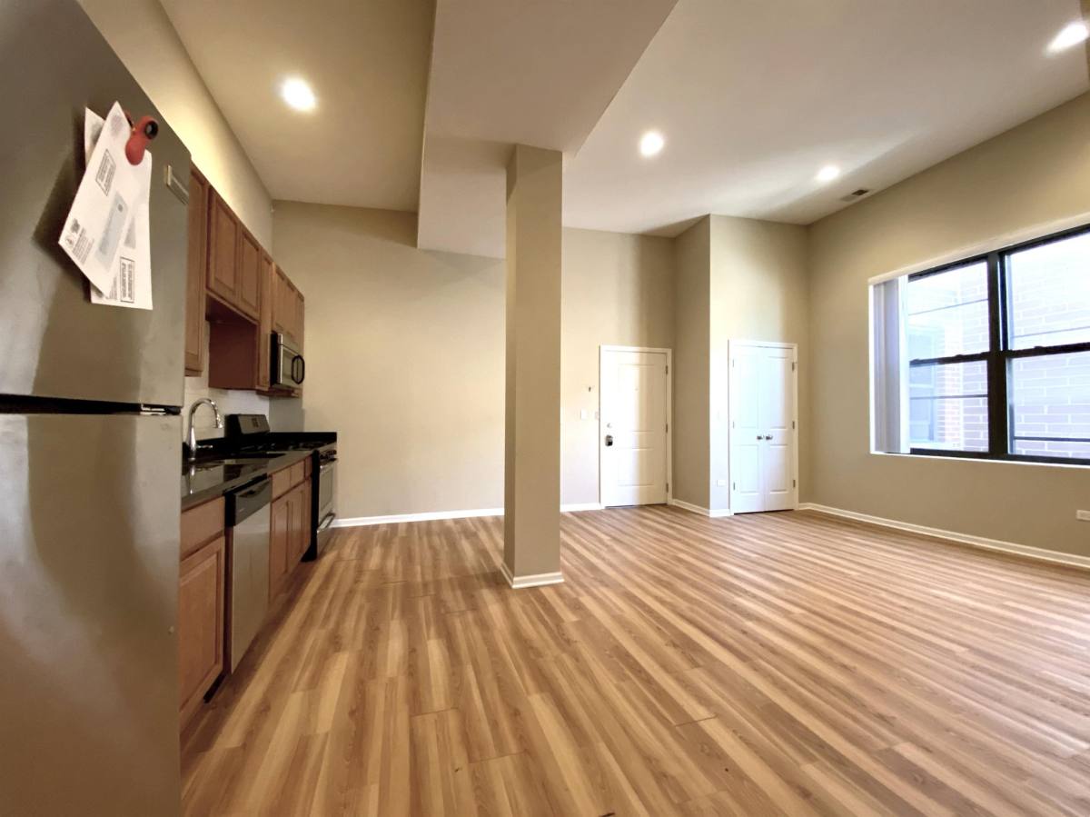 Condo for rent at 3223 N Sheffield Ave #1RW, Chicago, IL 60657