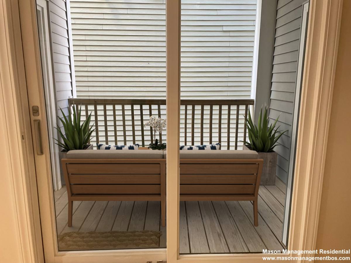 House for rent at 258 W Broadway #4, South Boston, MA 02127