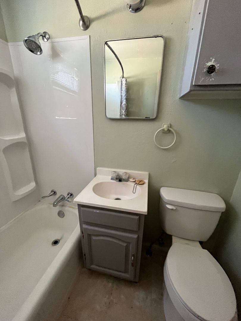 House for rent at 1905 12th St, Alamogordo, NM 88310