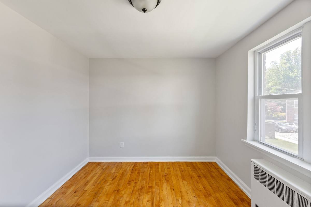 Apartment for rent at 17 High St, Montclair, NJ 07042