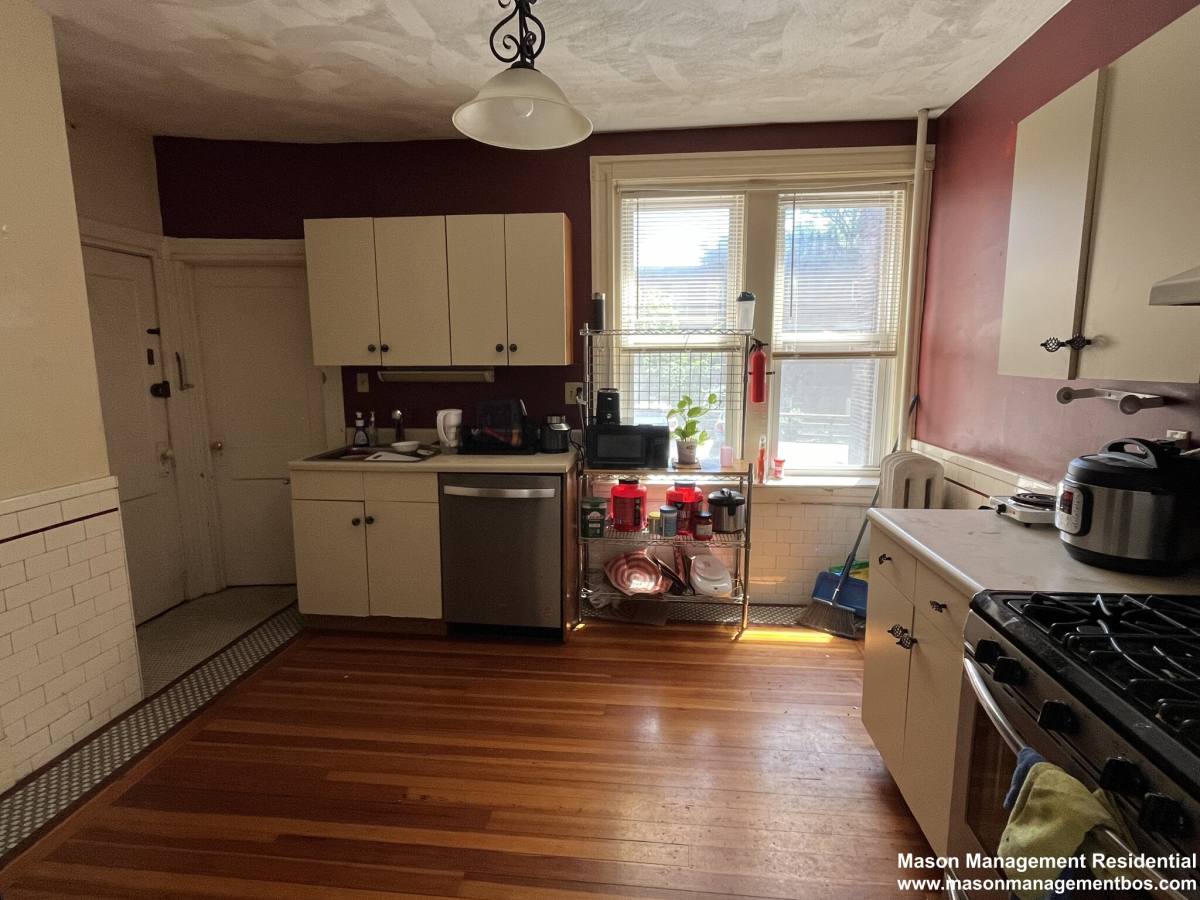 Apartment for rent at 317 Saint Paul St #1, Brookline, MA 02446
