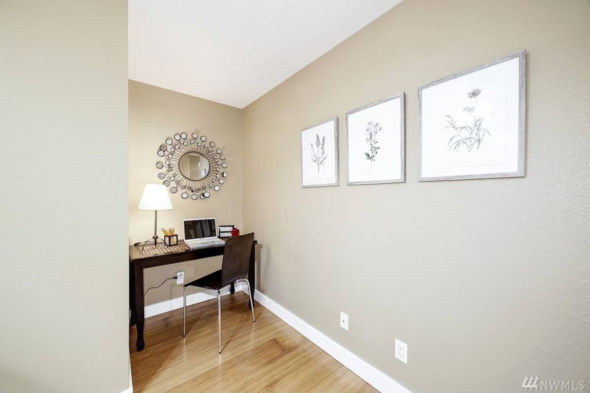 Condo for rent at 8659 Delridge Way SW, Seattle, WA 98106