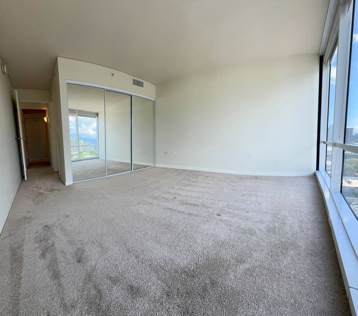 Apartment for rent at 1296 Kapiolani Blvd, Honolulu, HI 96814