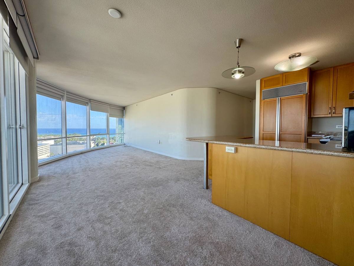 Apartment for rent at 1296 Kapiolani Blvd, Honolulu, HI 96814