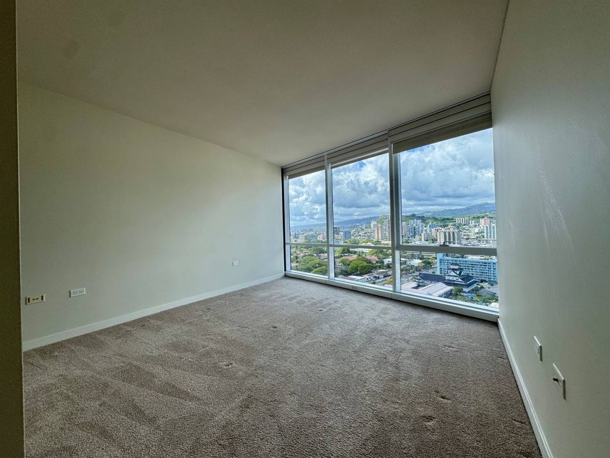 Apartment for rent at 1296 Kapiolani Blvd, Honolulu, HI 96814