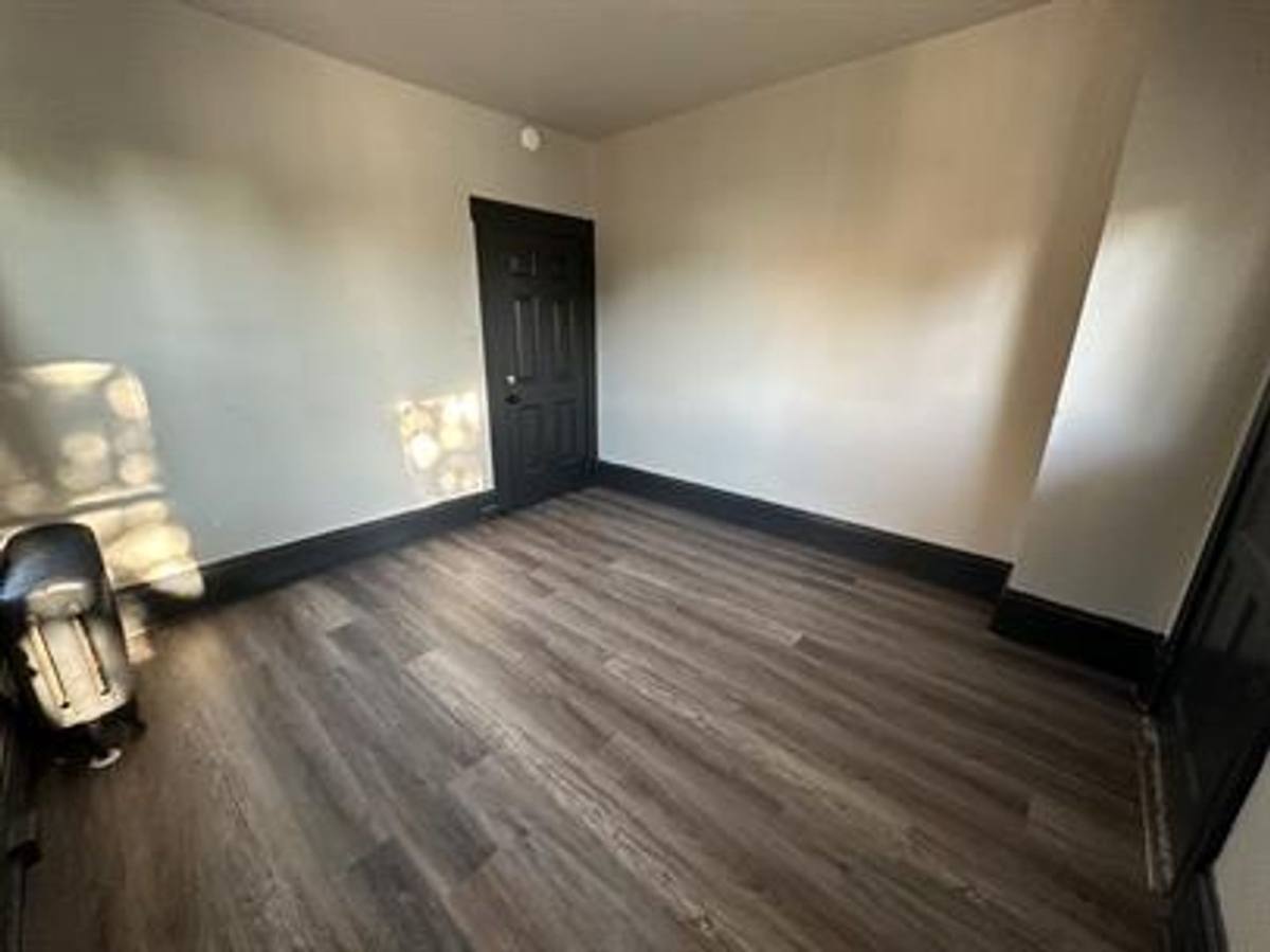 Apartment for rent at 25 S Ann St, Lancaster, PA 17602