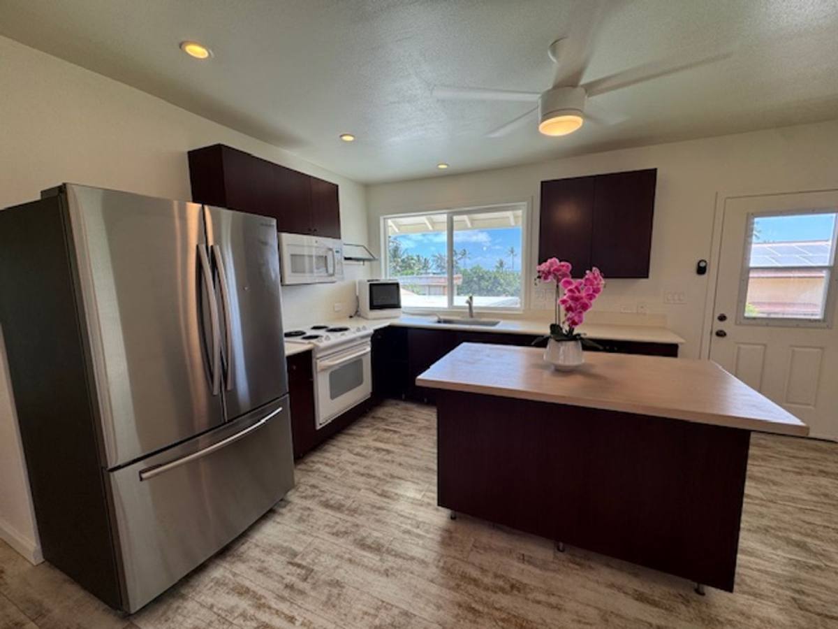 House for rent at 41-023 Alaihi St, Waimanalo, HI 96795