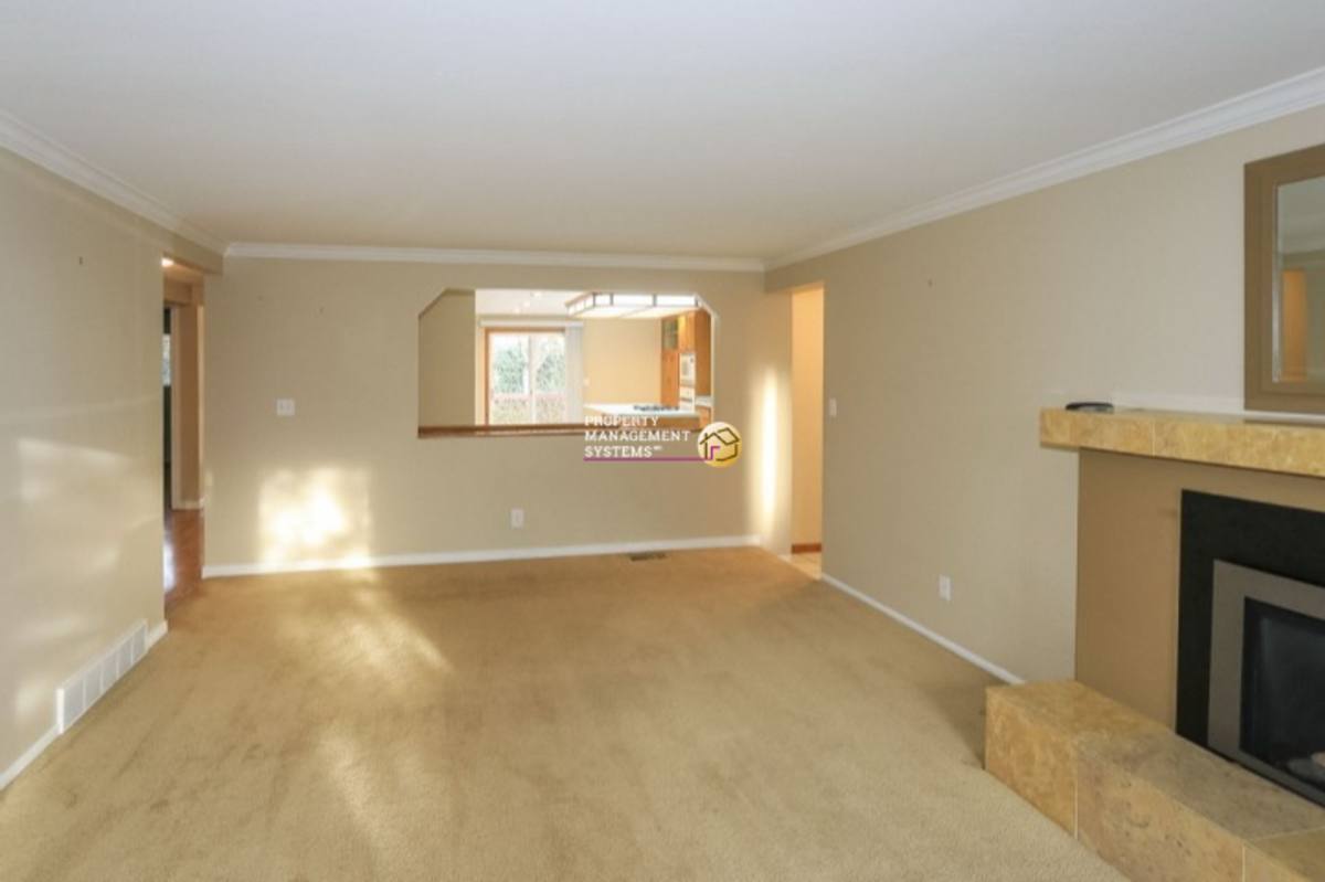House for rent at 12131 S Mill Ridge Rd, Sandy, UT 84094