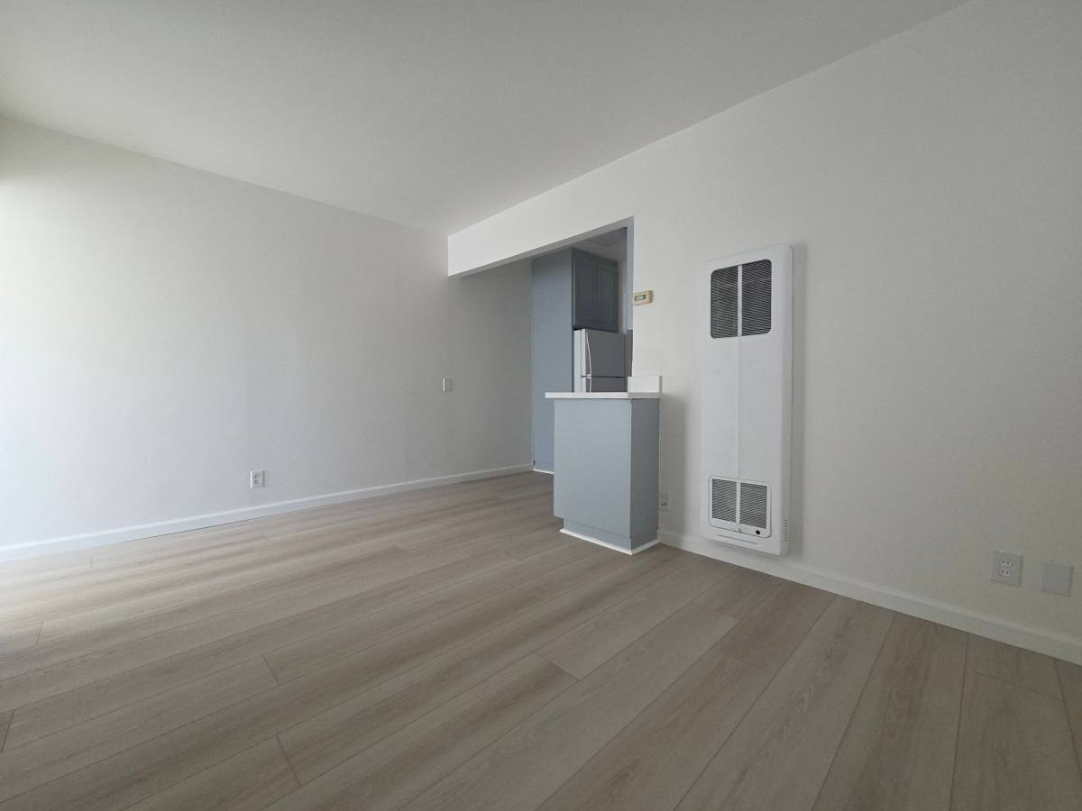Apartment for rent at 240-246 Cruzero St, Ojai, CA 93023