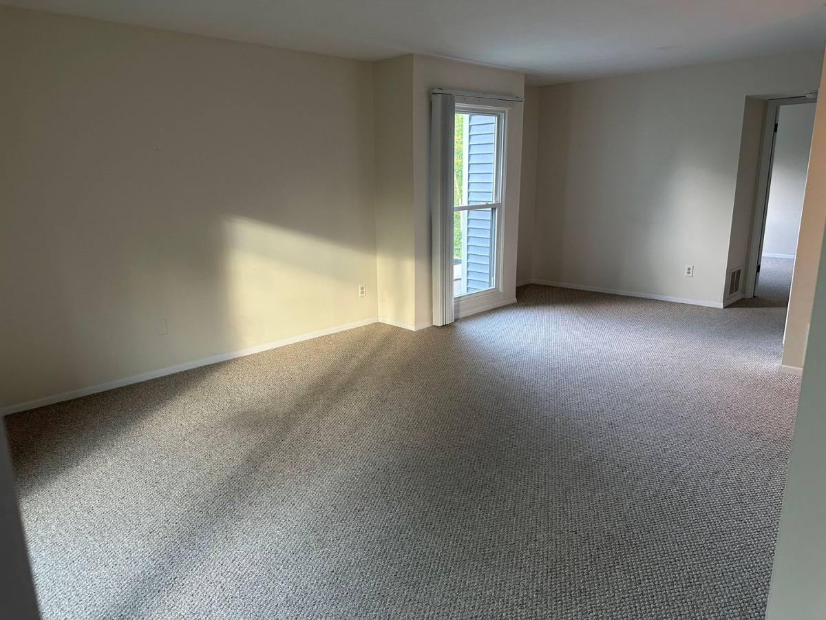 Apartment for rent at 6 1 2 Kirkland Ave, Clinton, NY 13323