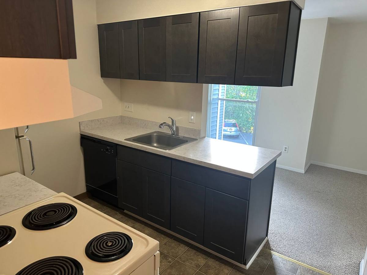 Apartment for rent at 6 1 2 Kirkland Ave, Clinton, NY 13323