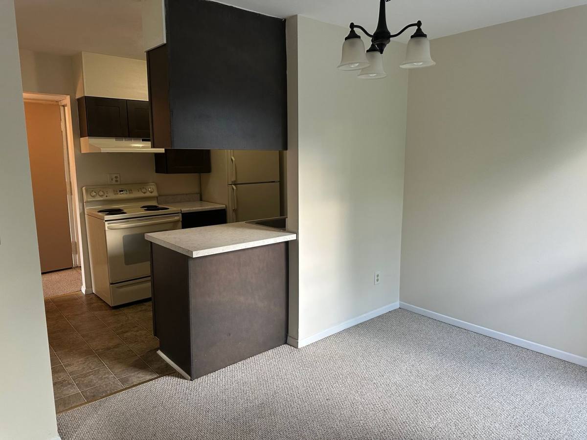 Apartment for rent at 6 1 2 Kirkland Ave, Clinton, NY 13323