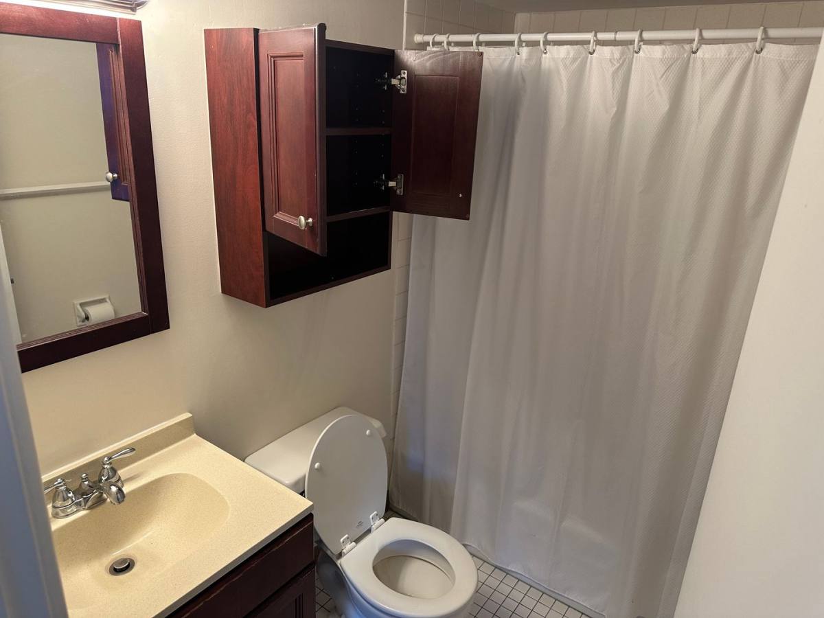 Apartment for rent at 6 1 2 Kirkland Ave, Clinton, NY 13323
