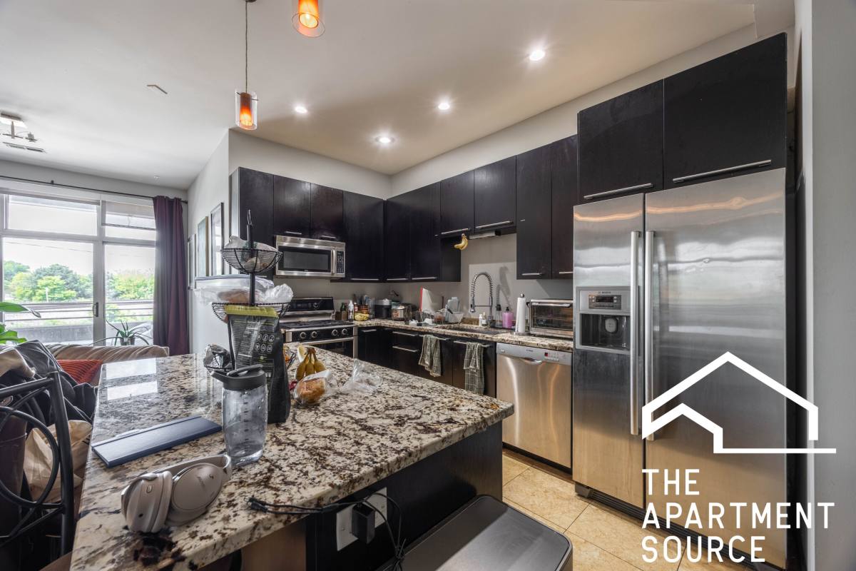 Apartment for rent at 2348 N Lister Ave #206, Chicago, IL 60614