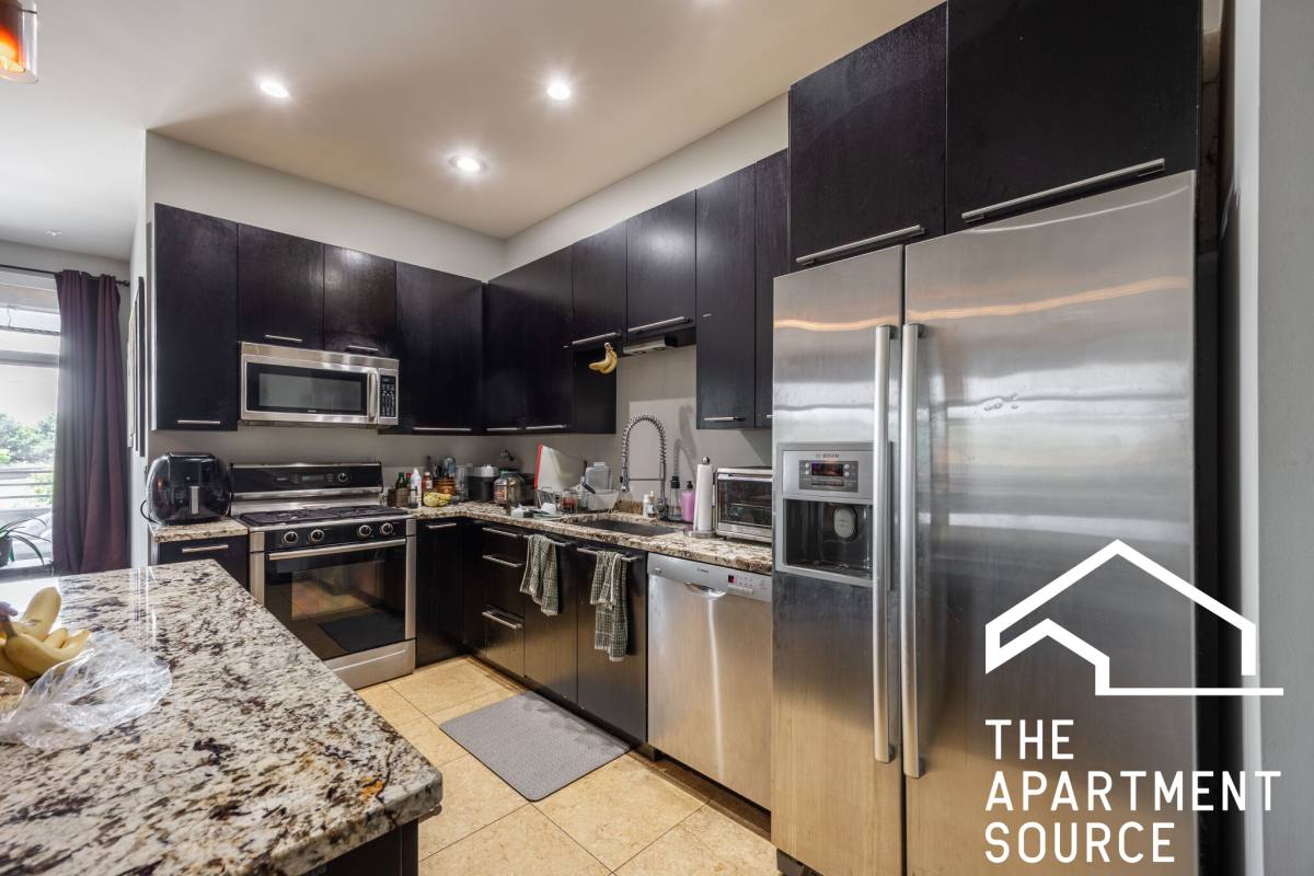 Apartment for rent at 2348 N Lister Ave #206, Chicago, IL 60614