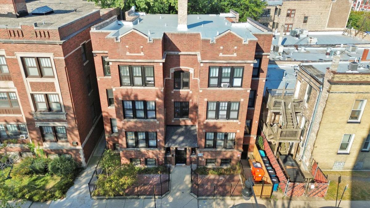 Apartment for rent at 5310-12 S Dorchester Ave #5310 3N, Chicago, IL 60615