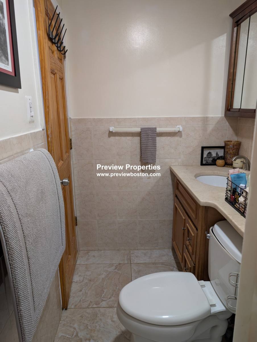 Apartment for rent at 5A Green St #3P, Jamaica Plain, MA 02130