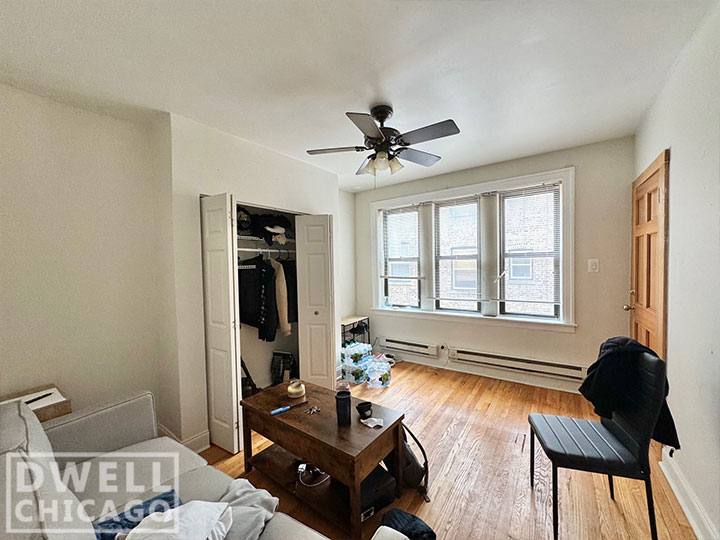 Apartment for rent at 837 W Cornelia #2N, Chicago, IL 60657