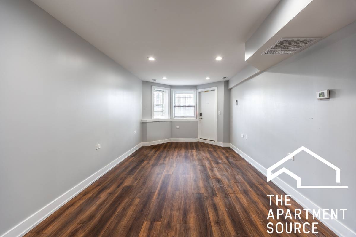 Apartment for rent at 3328 W Congress Parkway #G, Chicago, IL 60624