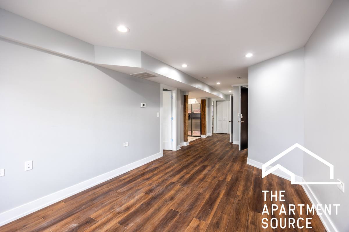 Apartment for rent at 3328 W Congress Parkway #G, Chicago, IL 60624