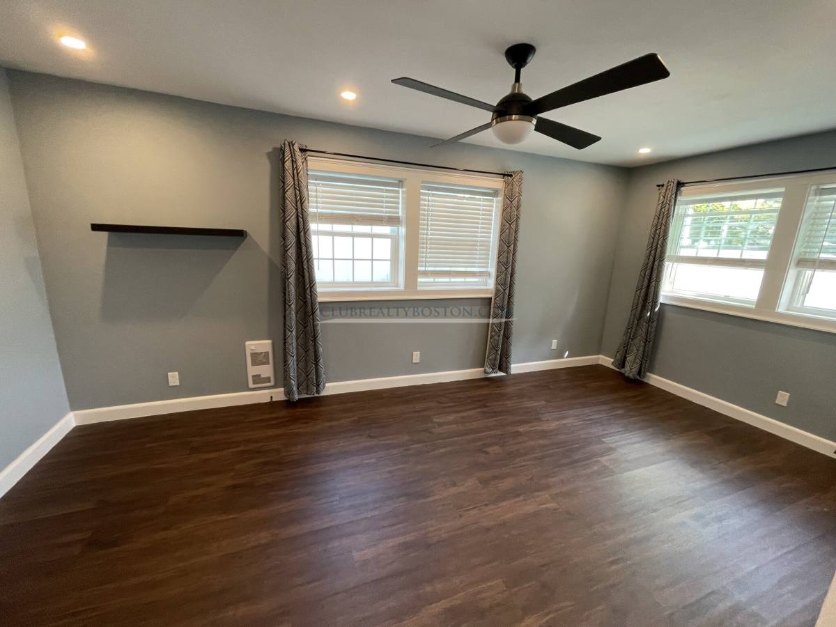 House for rent at 49 Beal Rd, Waltham, MA 02453