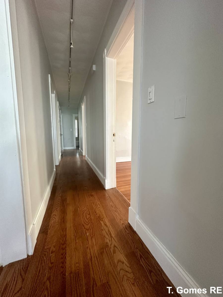 Apartment for rent at 8 Prospect Ave #2, Woburn, MA 01801