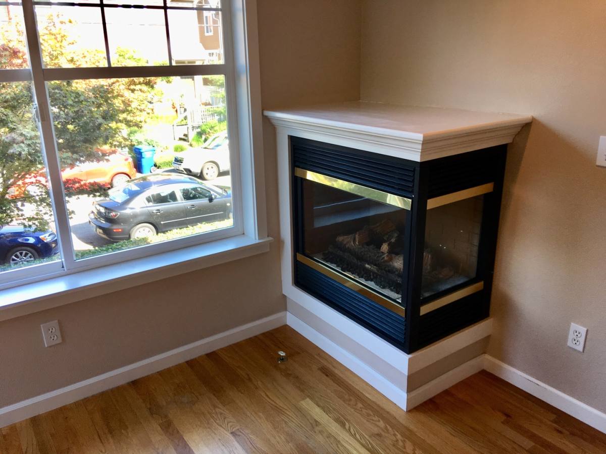 Townhouse for rent at 6521 B 24th Ave NE, Seattle, WA 98115