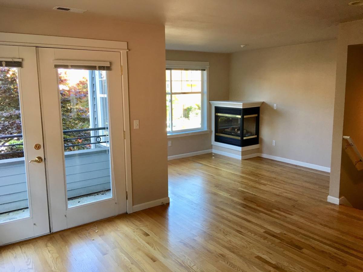 Townhouse for rent at 6521 B 24th Ave NE, Seattle, WA 98115
