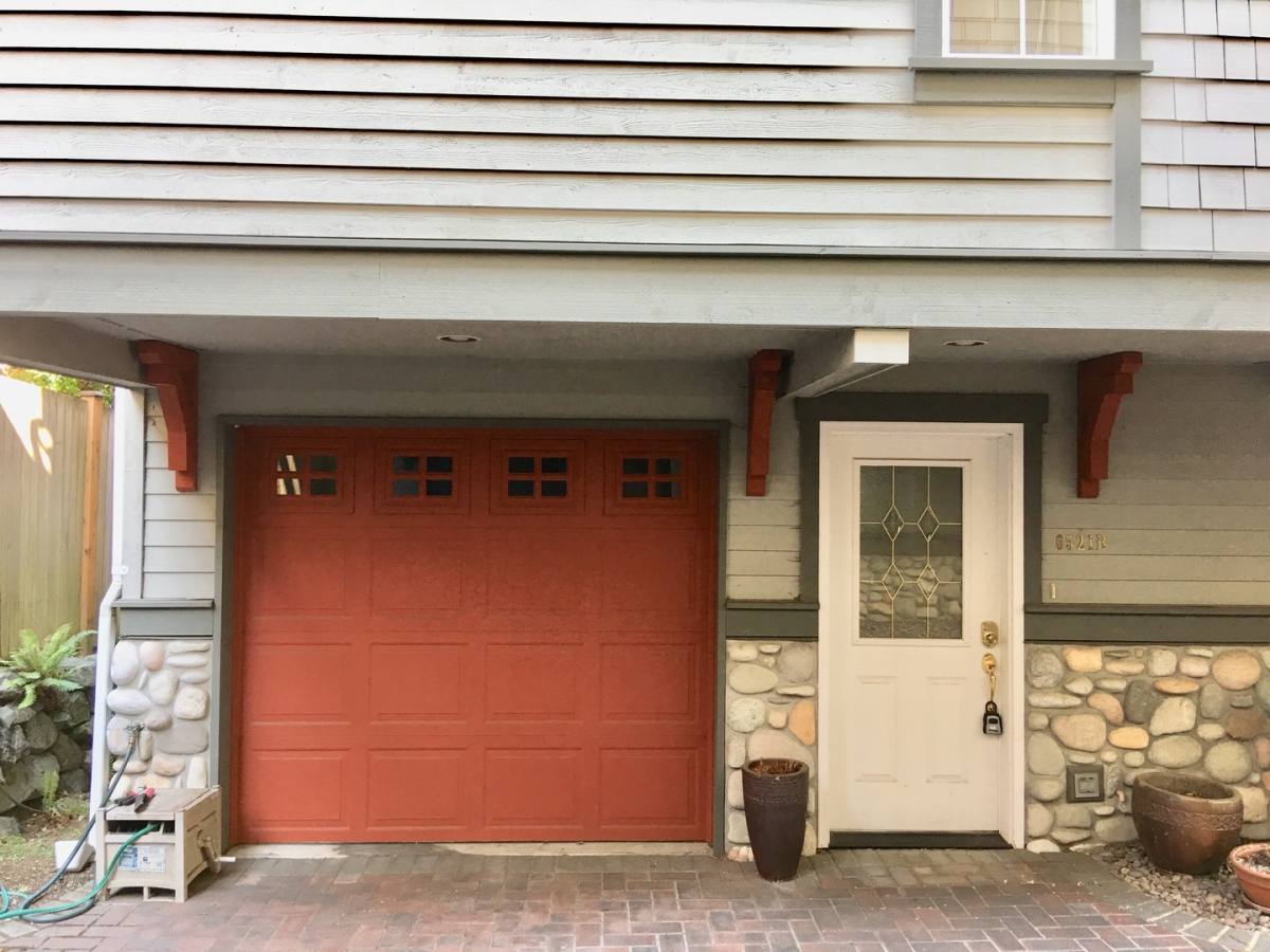 Townhouse for rent at 6521 B 24th Ave NE, Seattle, WA 98115