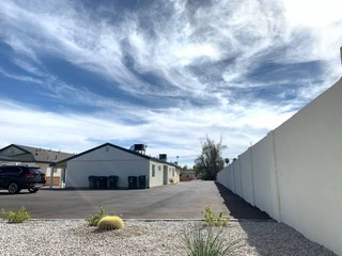 Apartment for rent at 906 E Roma Ave, Phoenix, AZ 85014