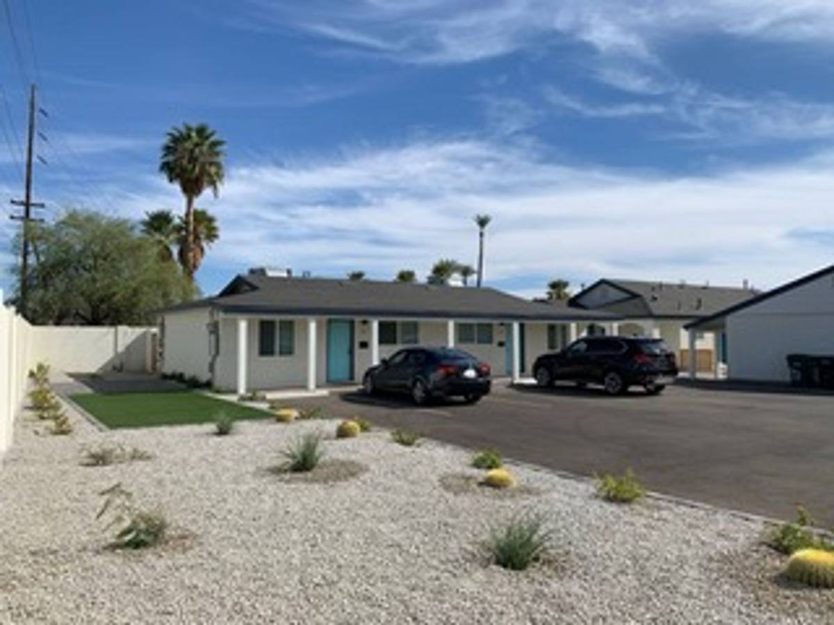 Apartment for rent at 906 E Roma Ave, Phoenix, AZ 85014