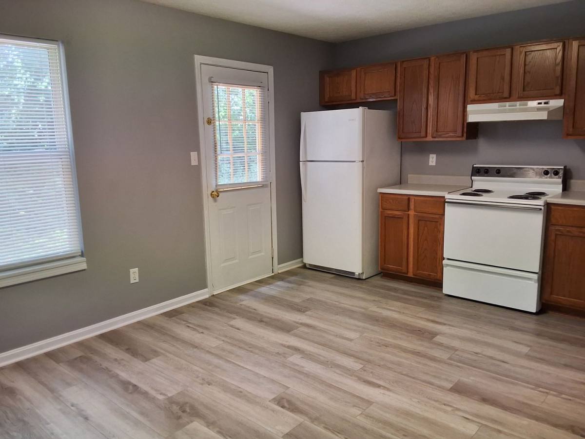 Apartment for rent at 1113 Crowne Pointe Dr, Elizabethtown, KY 42701