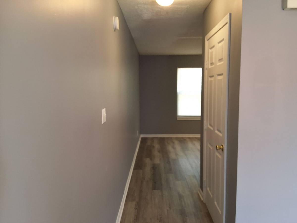 Apartment for rent at 1113 Crowne Pointe Dr, Elizabethtown, KY 42701