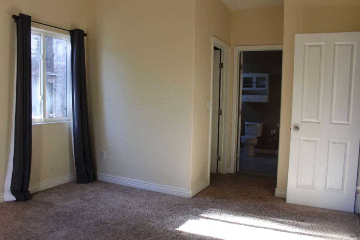 Condo for rent at 7429 S Alkire St, Littleton, CO 80127
