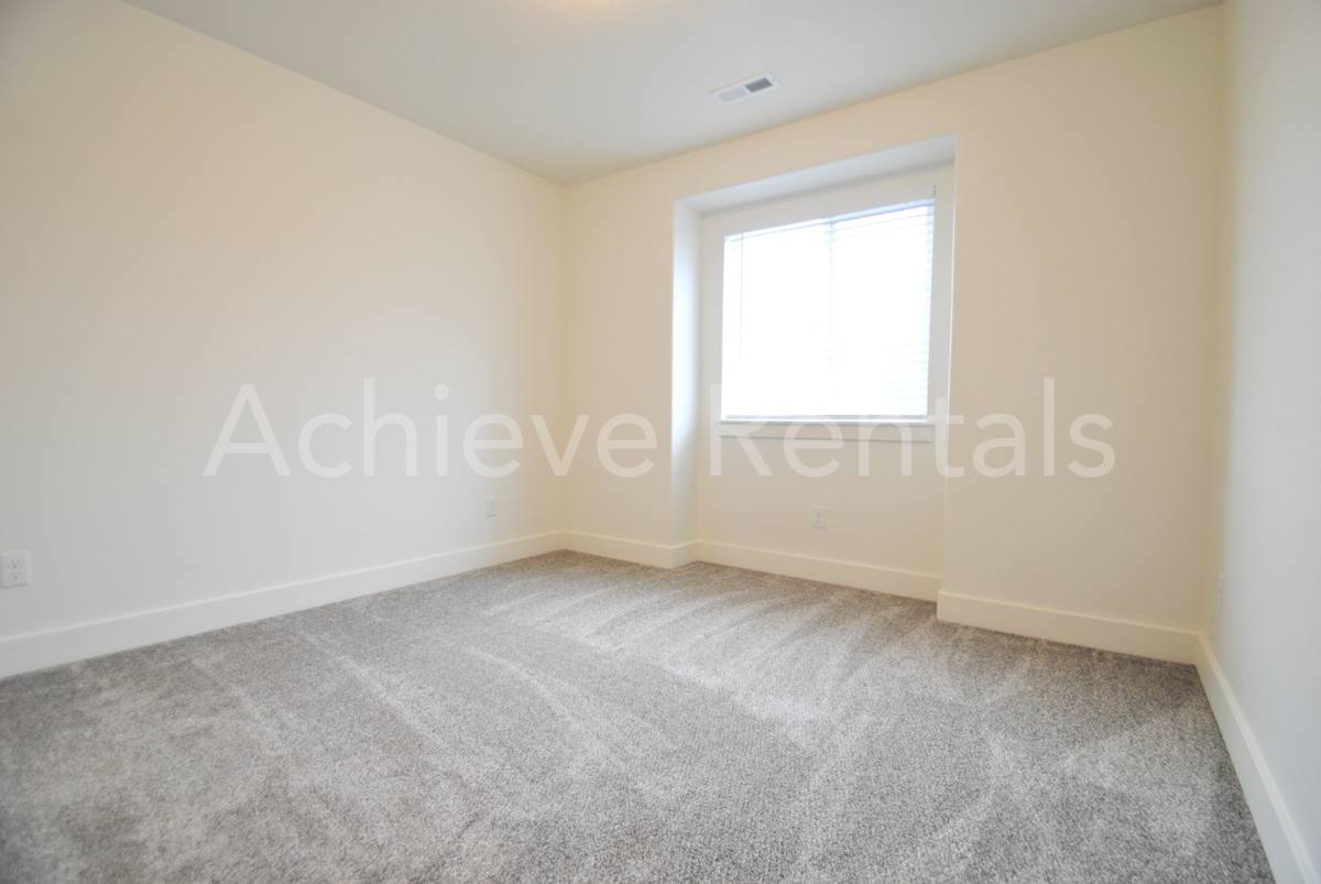 Townhouse for rent at 786 E Ruby Dr, Morgan, UT 84050