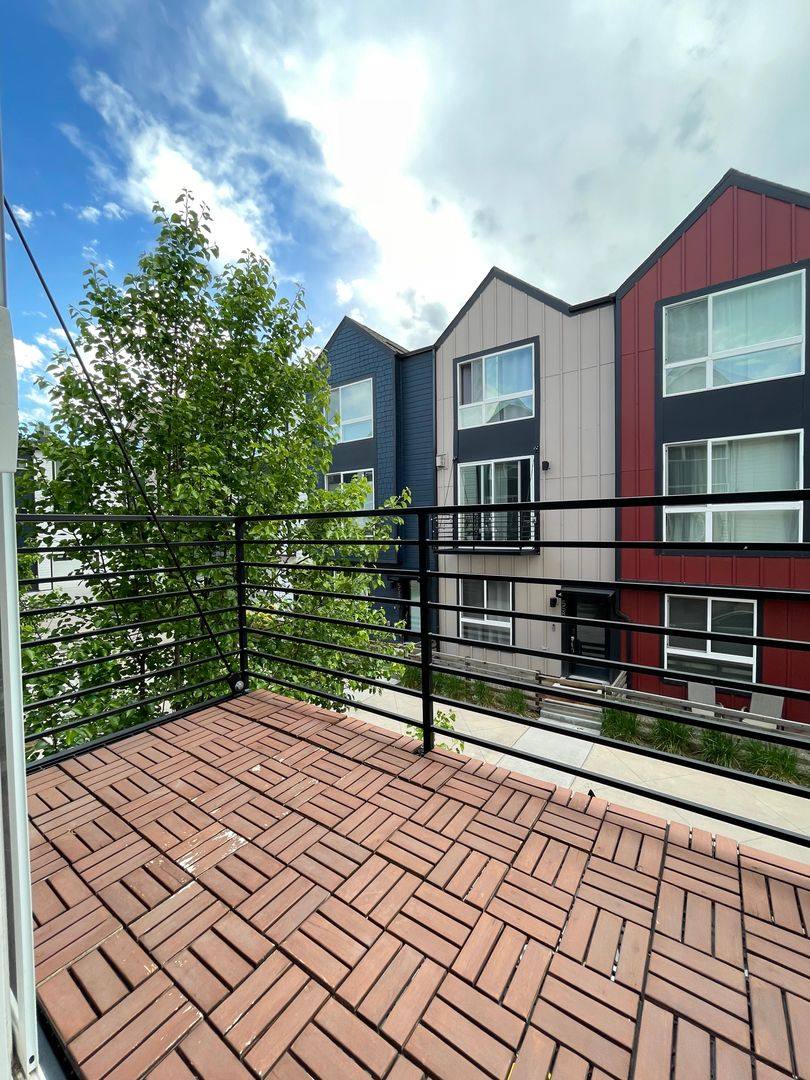 Townhouse for rent at 5552 W 10th Place, Denver, CO 80214