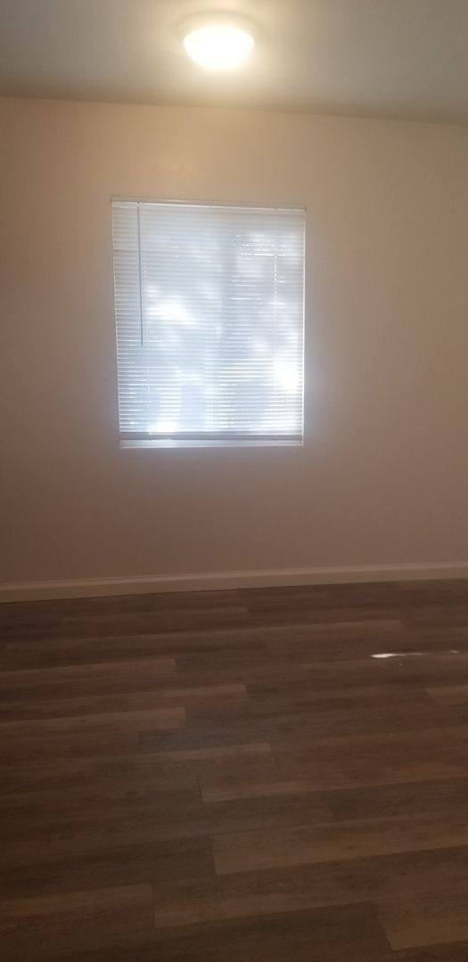 Apartment for rent at 3015 Glenwood Place, Bakersfield, CA 93306