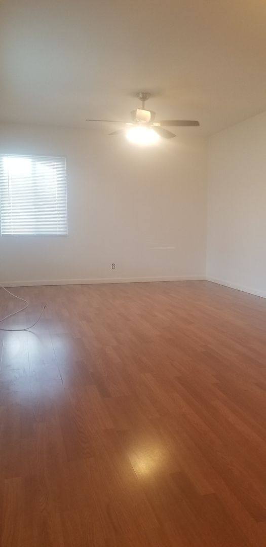 Apartment for rent at 3015 Glenwood Place, Bakersfield, CA 93306