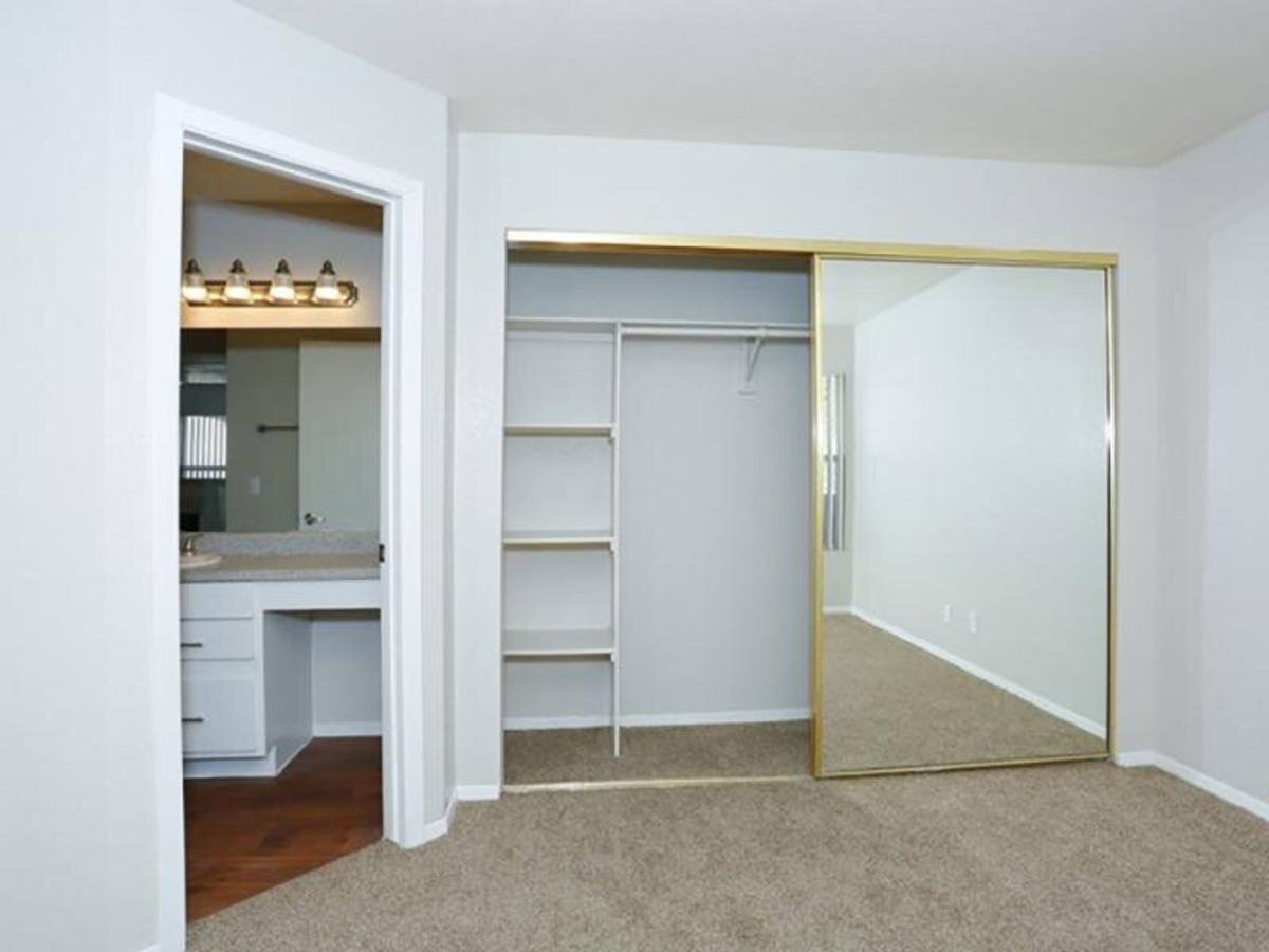Apartment for rent at 127 W Cypress St, Anaheim, CA 92805