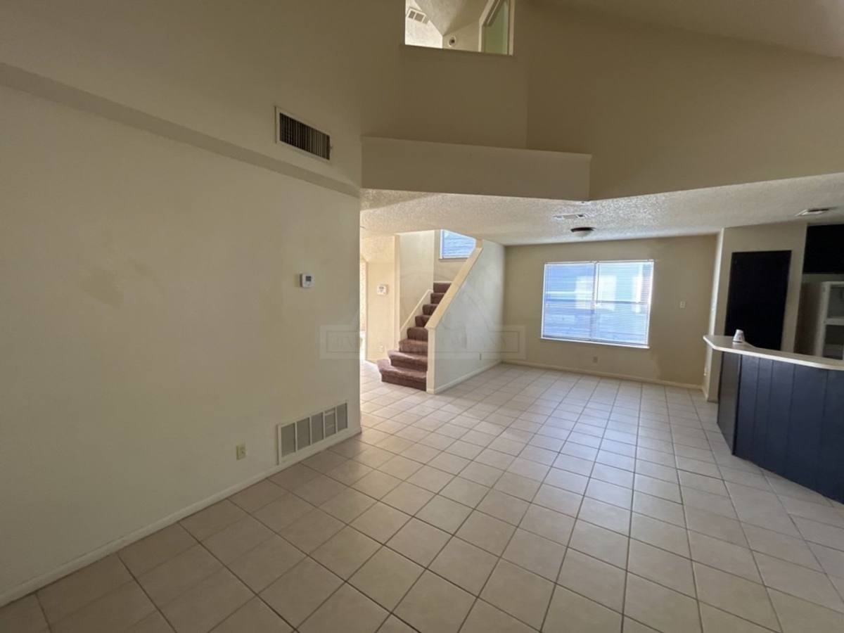 Townhouse for rent at 1307 Opal, Killeen, TX 76543